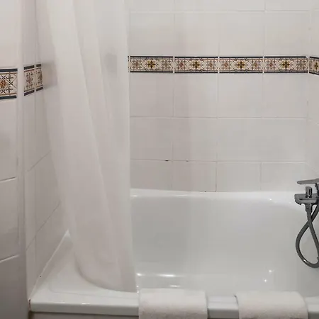 Santos Typical And Cosy 아파트