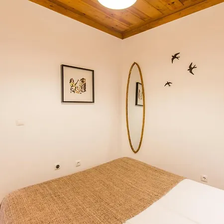 Santos Typical And Cosy * 리스본